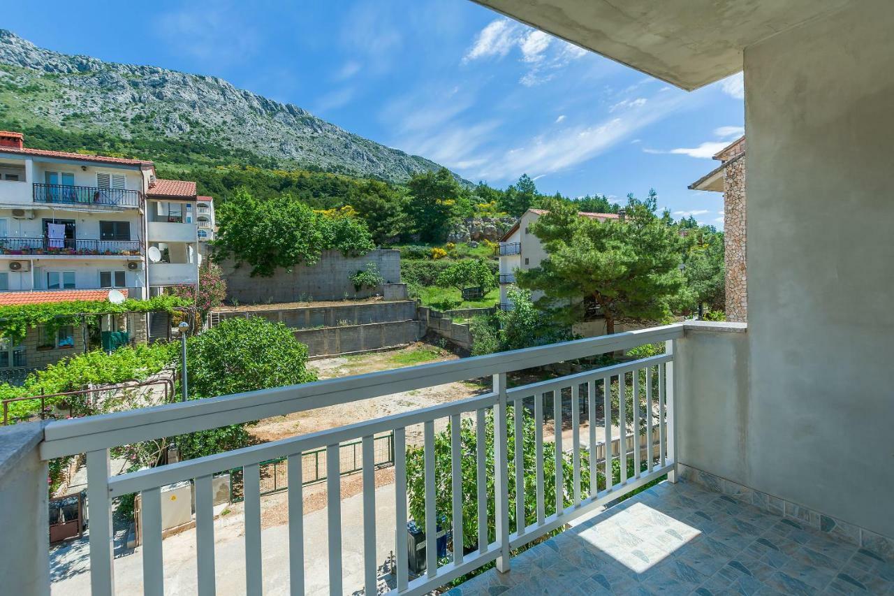 Apartments Kristina Omiš Esterno foto