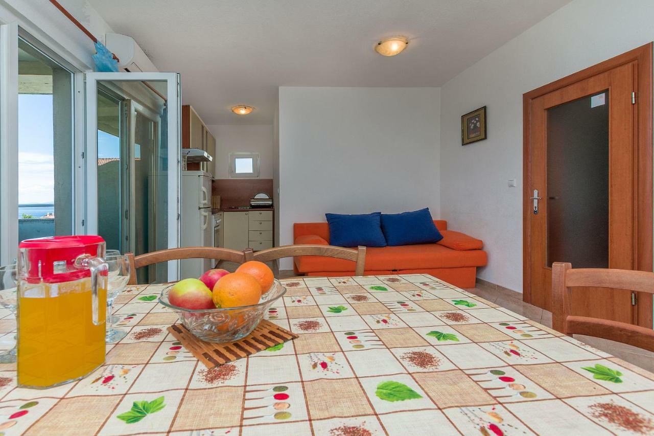 Apartments Kristina Omiš Esterno foto